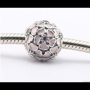 Pandora heart clip charm
